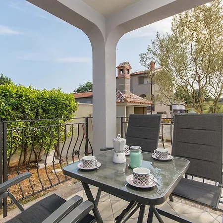 Affittacamere Silver House Vrvari